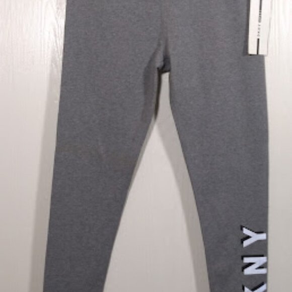 DKNY NWT High Rise Gray Reflective Compression Leggings Size: M - Picture 6 of 11
